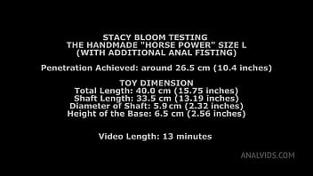 Stacy Bloom Tests the Power Handmade Dildo Size L and gets 26.5cm (10.4 inches) up her ass with Anal Fisting TWT003